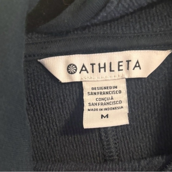 Athleta Cozy Karma Twist Neck Sweatshirt size M cypress color - Picture 5 of 6